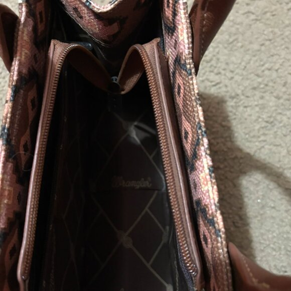 Wrangler Aztec Tote Bag by Montana West - Picture 4 of 4